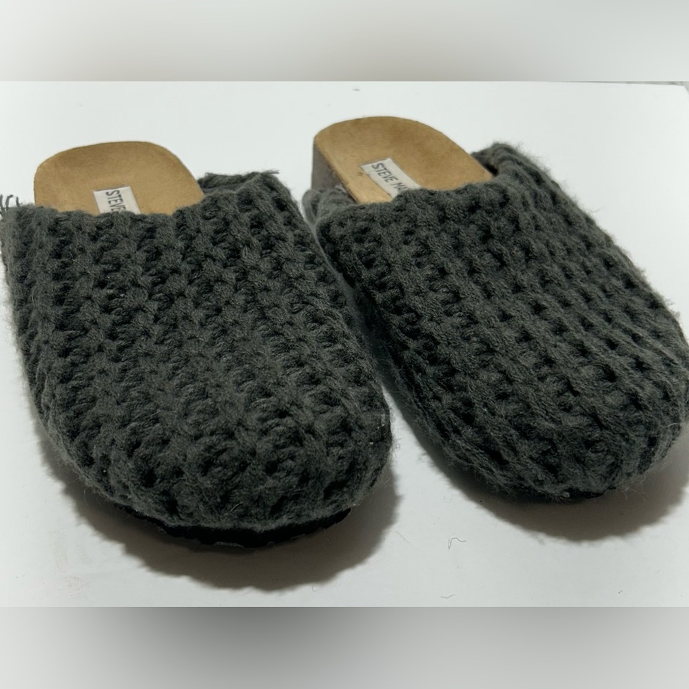 Steve Madden Versa Slipper Grey Knit Size 7